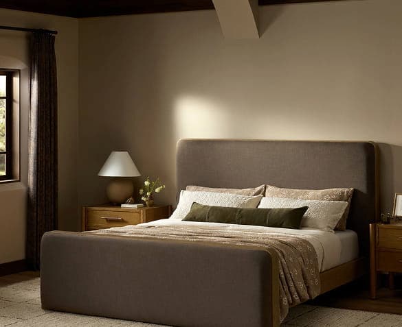 Pierce Bed