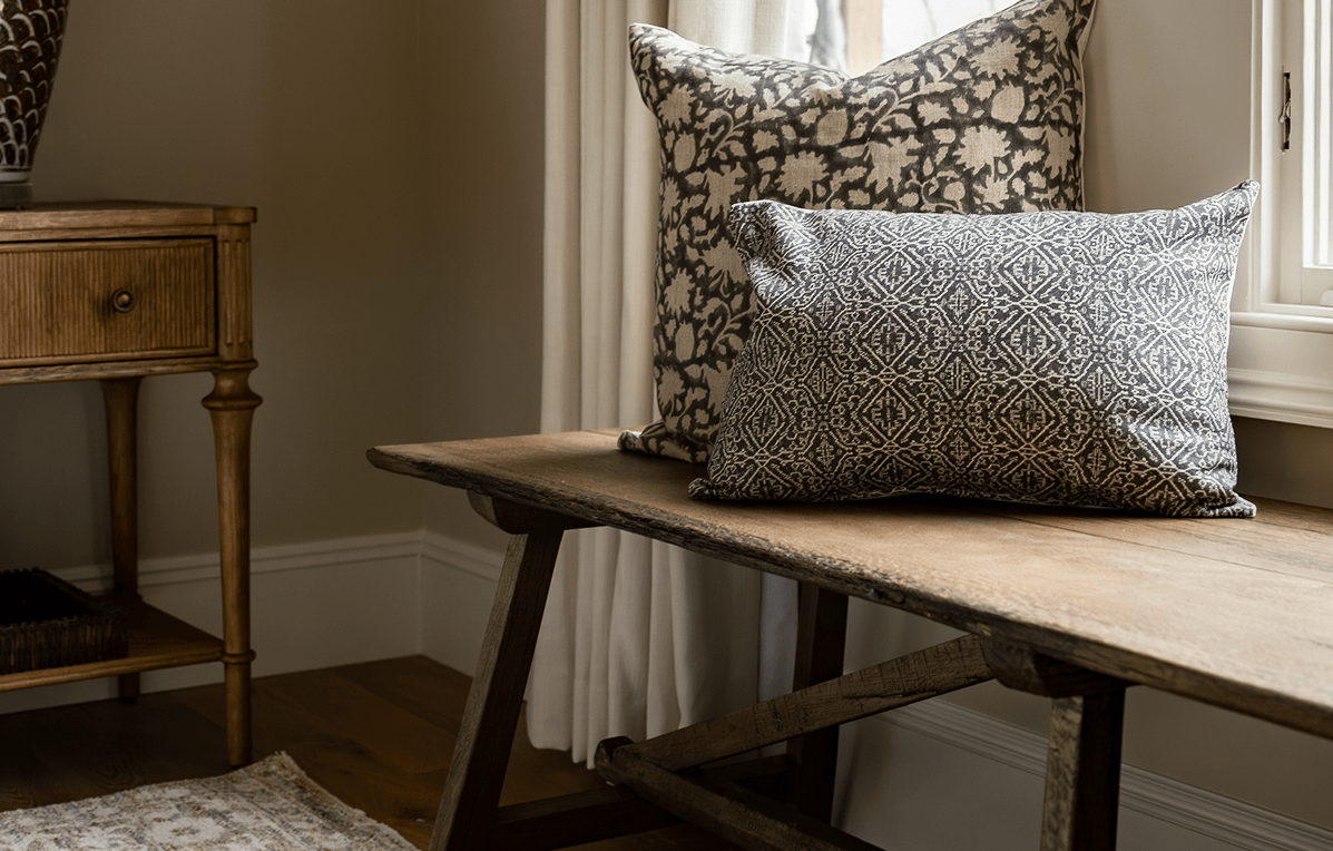 Elio Accent Bench