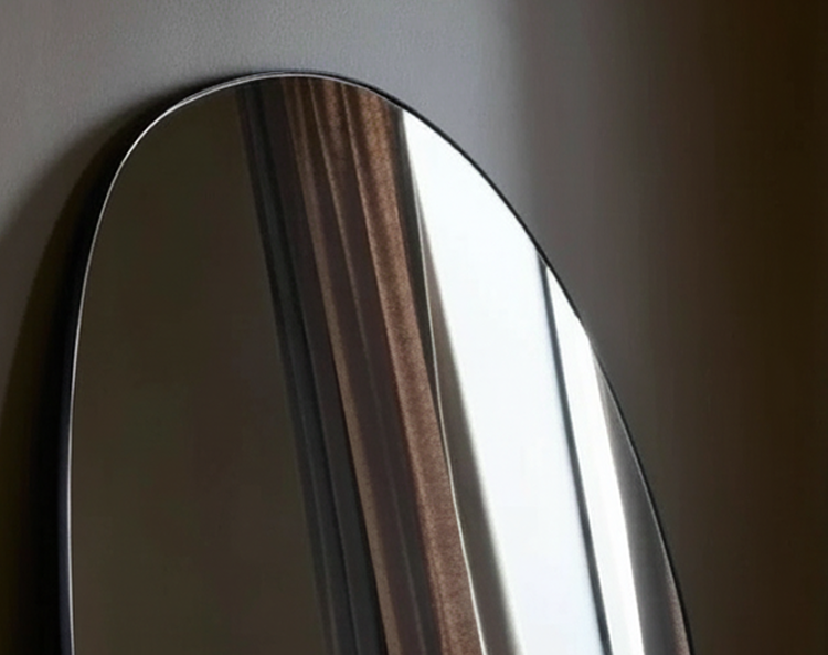 Contour Mirror