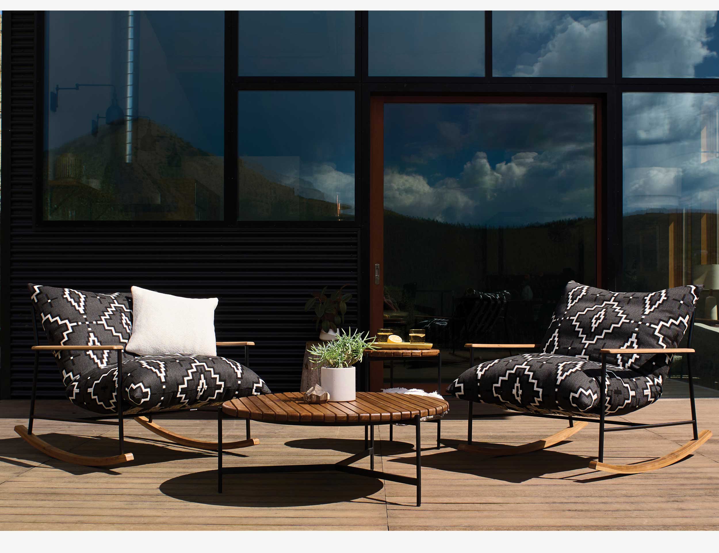 Outdoor Vail Lounge Rocker