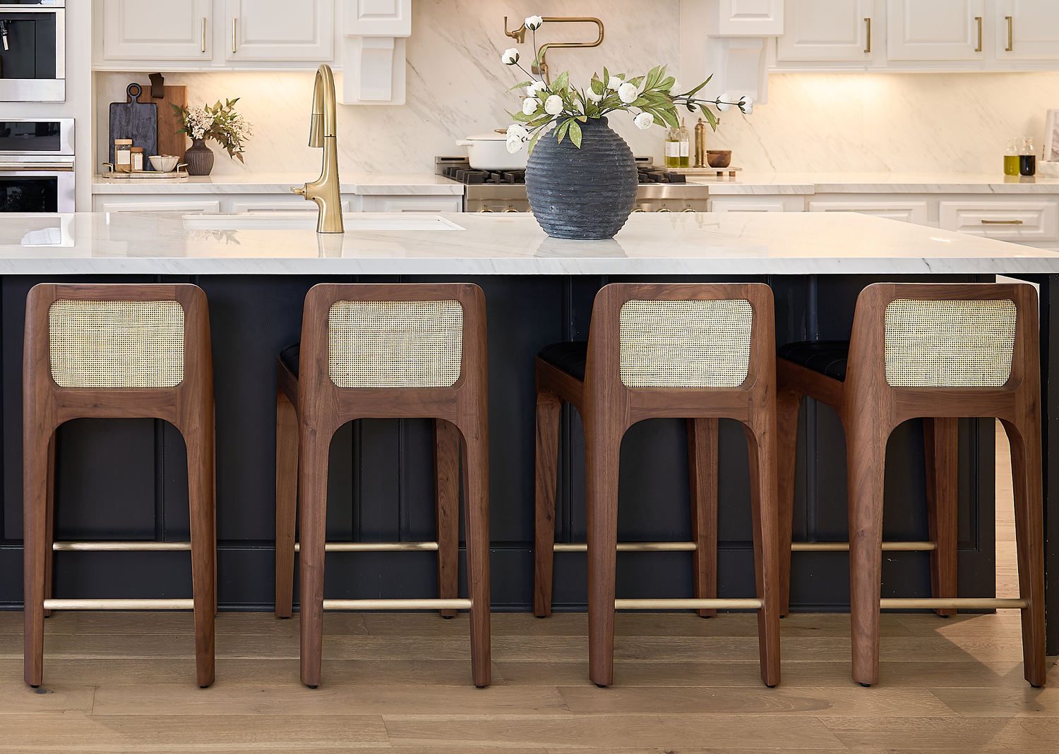 Image of Canyon Counter Stools in a Kitchen