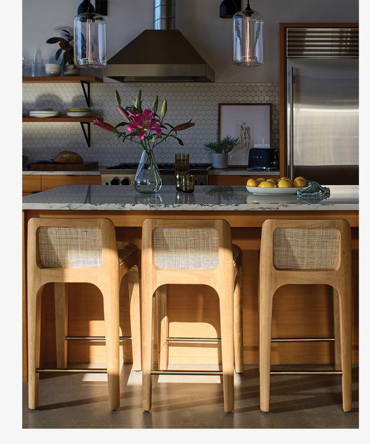 Canyon Counter Stool in White Oak 