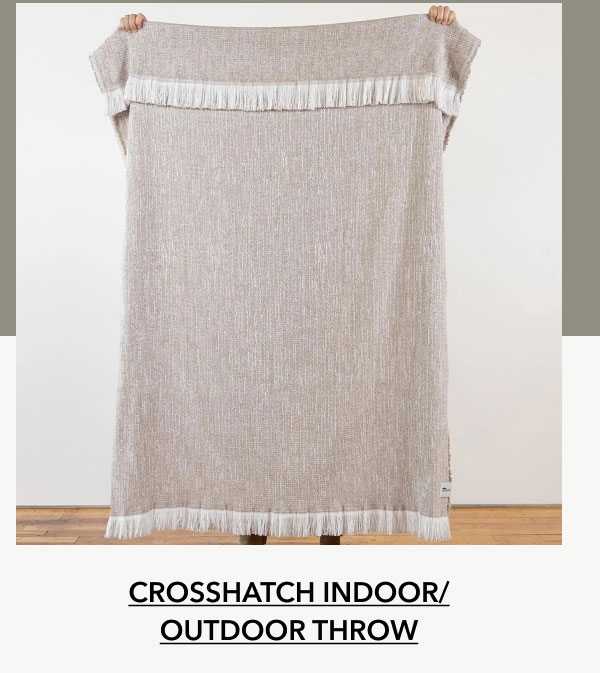 Crosshatch Indoor/Outdoor Throw 