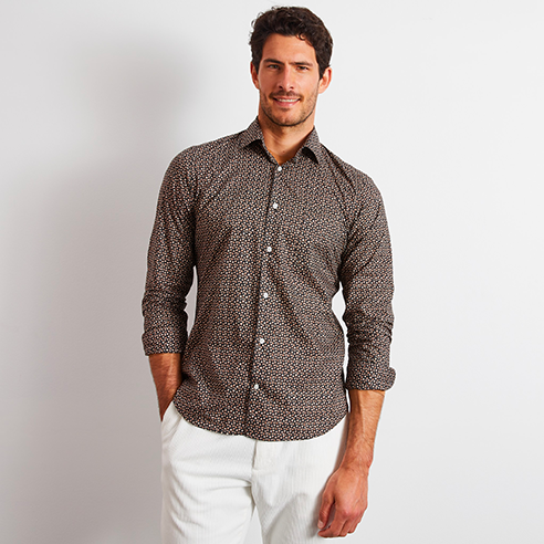 Chemise au design élégant