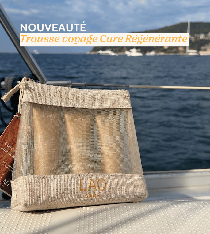 La Trousse Voyage de la Cure Régénérante sur le voilier