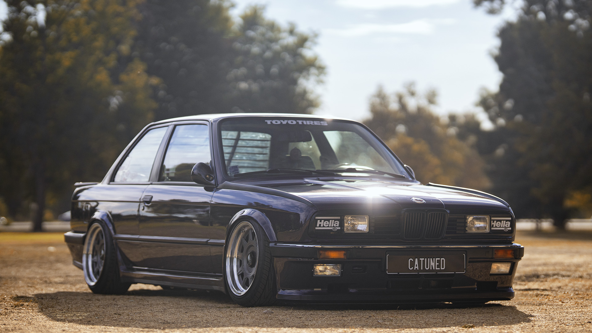 Violet Nineties Nostalgia - CAtuned E30 BMW 325is