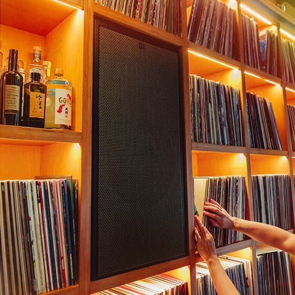 @charislisteningbar| In Chicago's Bridgeport neighborhood, Charis Listening Bar owner Alex Jandernoa has created a warm, intimate space where records, cocktails, hospitality, and family history all play through the same system.   Product : Cornwall IV