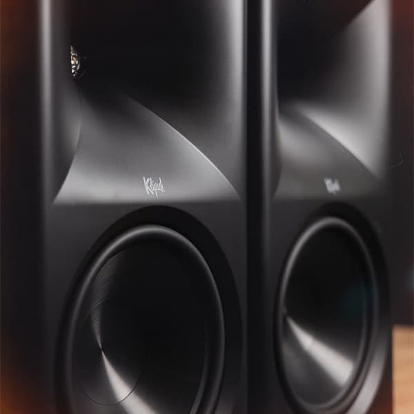 @im_jayhym | "The BEST sound speakers I've used!  Product Featured: The Nines II