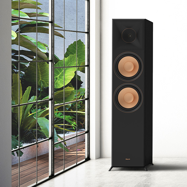 Floorstanding Speakers