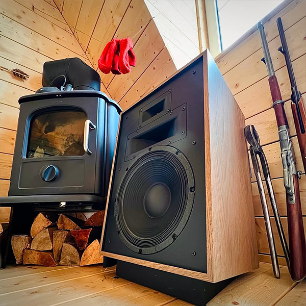 SEE HOW FANS ARE ROCKING KLIPSCH AT HOME