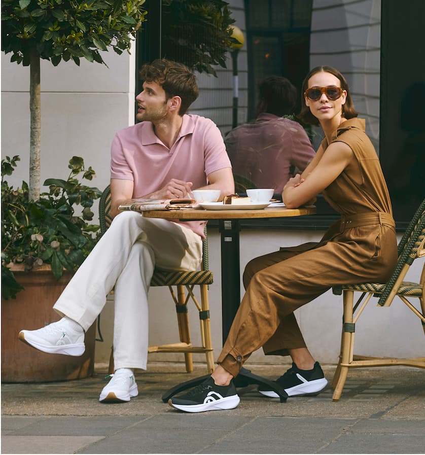 Volare Black and White