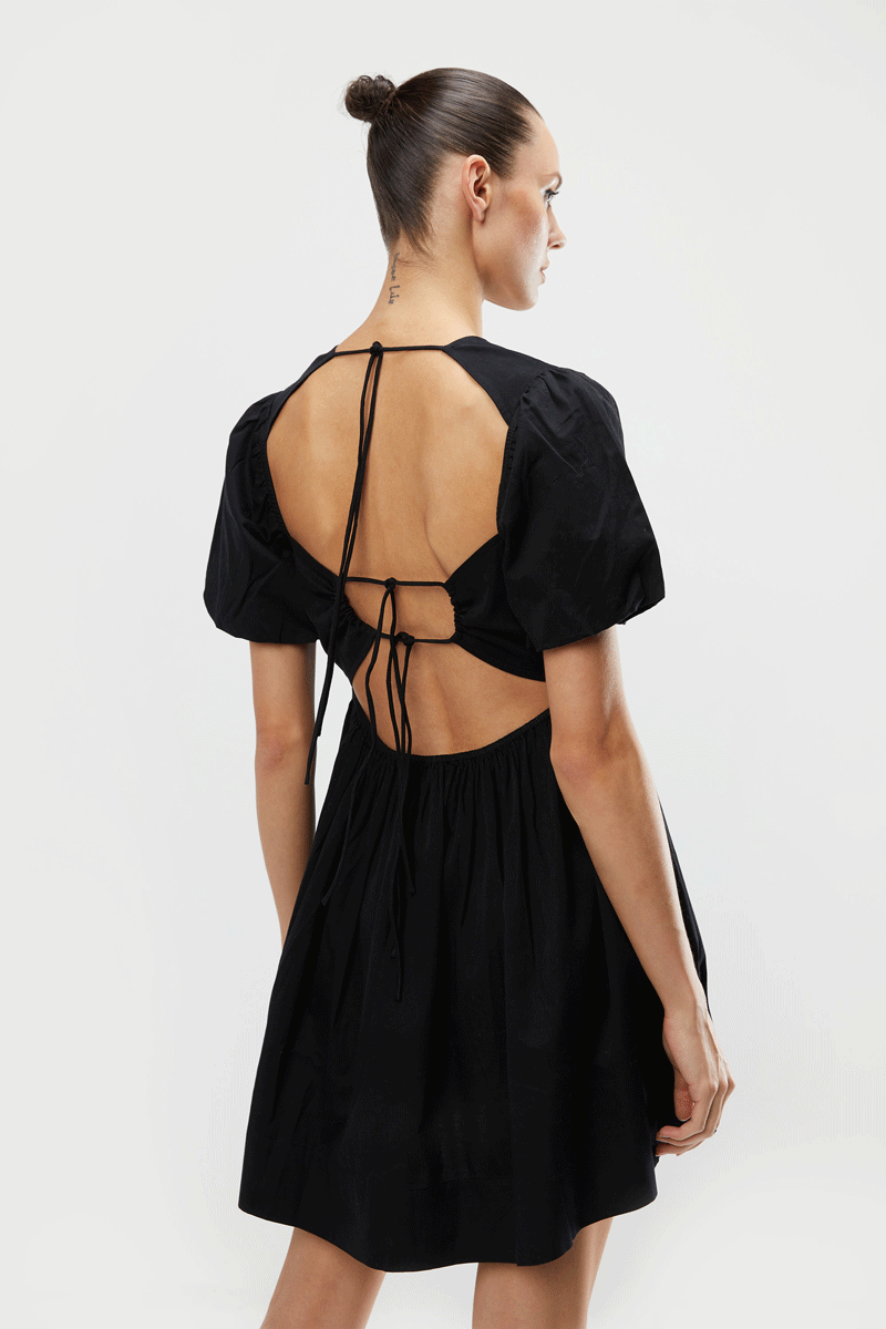 New Romance Oak And Fort