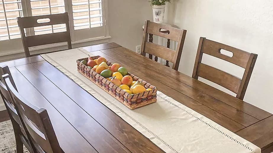 Farmhouse Table Centerpiece