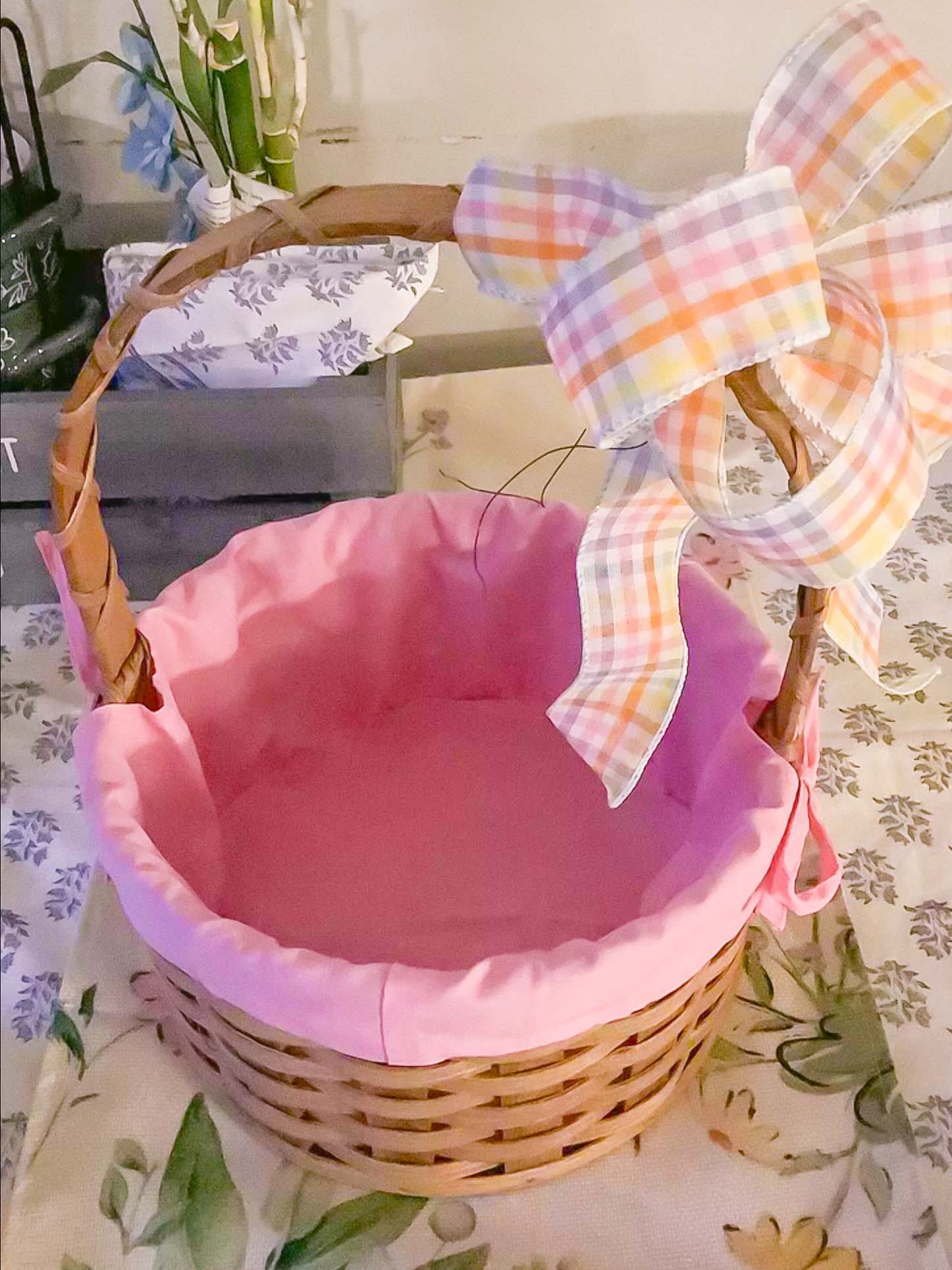 Small Round Easter Basket