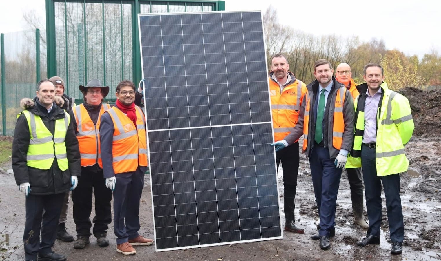 Cllr Abdul Jabbar, Cabinet Member for Sustainability, joined local MP Jim McMahon, staff from Oldham Council and Vital Energi to mark the start of work at Wrigley Head in Failsworth