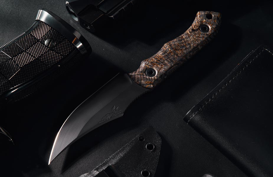 Half Face Blades Red Cloud Reserve Knife