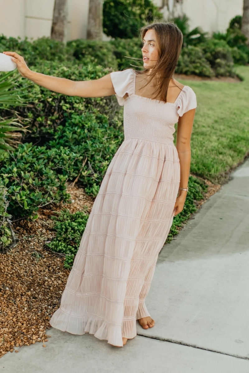 Women's Marabella Dress (soft pink chiffon)