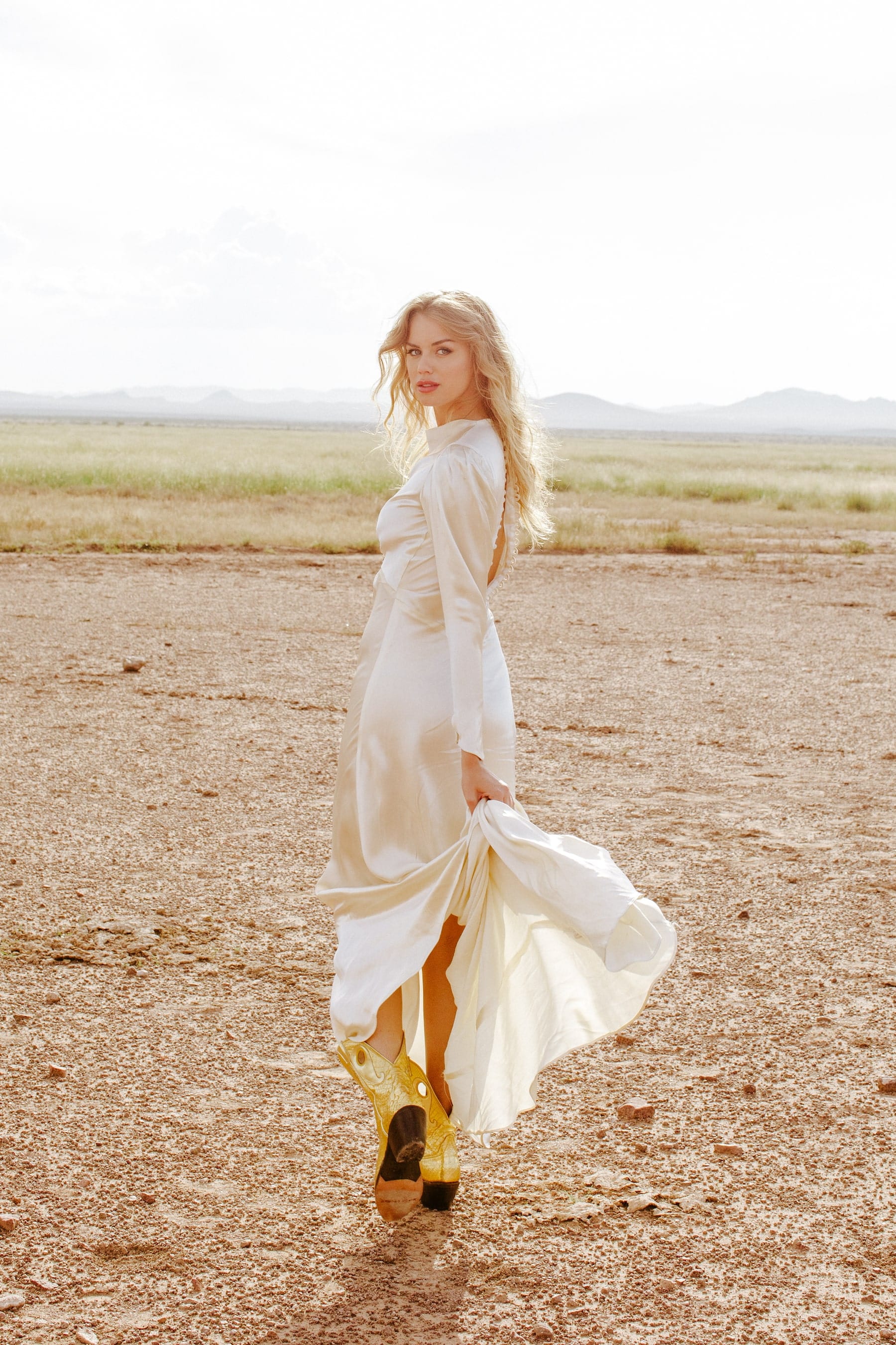 Brooke Black | Luxury Fashion Women's Cowboy Boots | Miron Crosby
