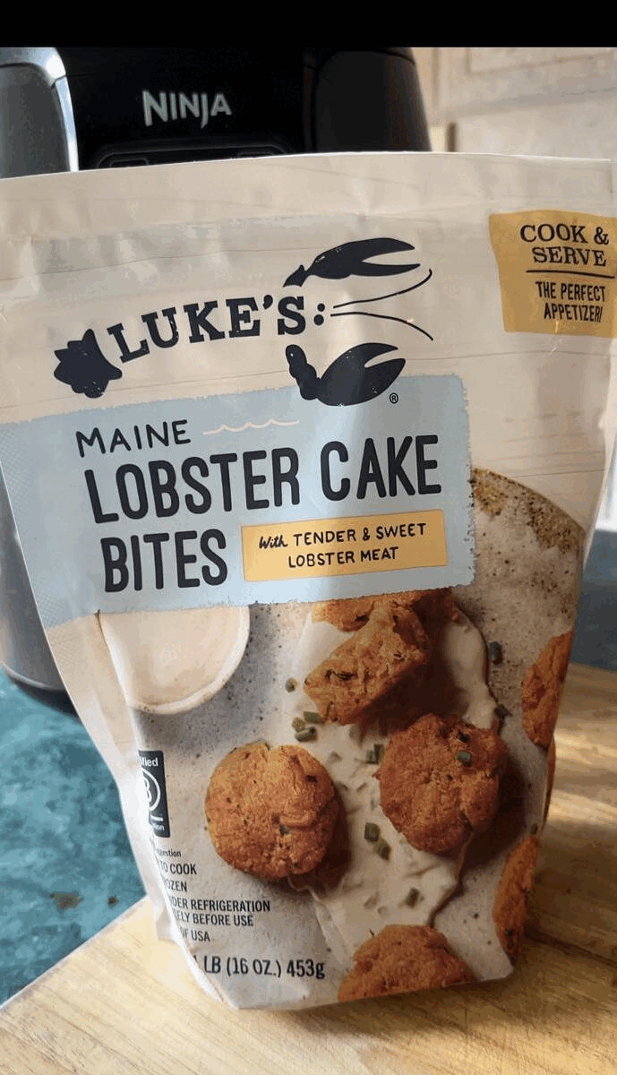 Lobster cakes air fryer edition! Luke's Lobster