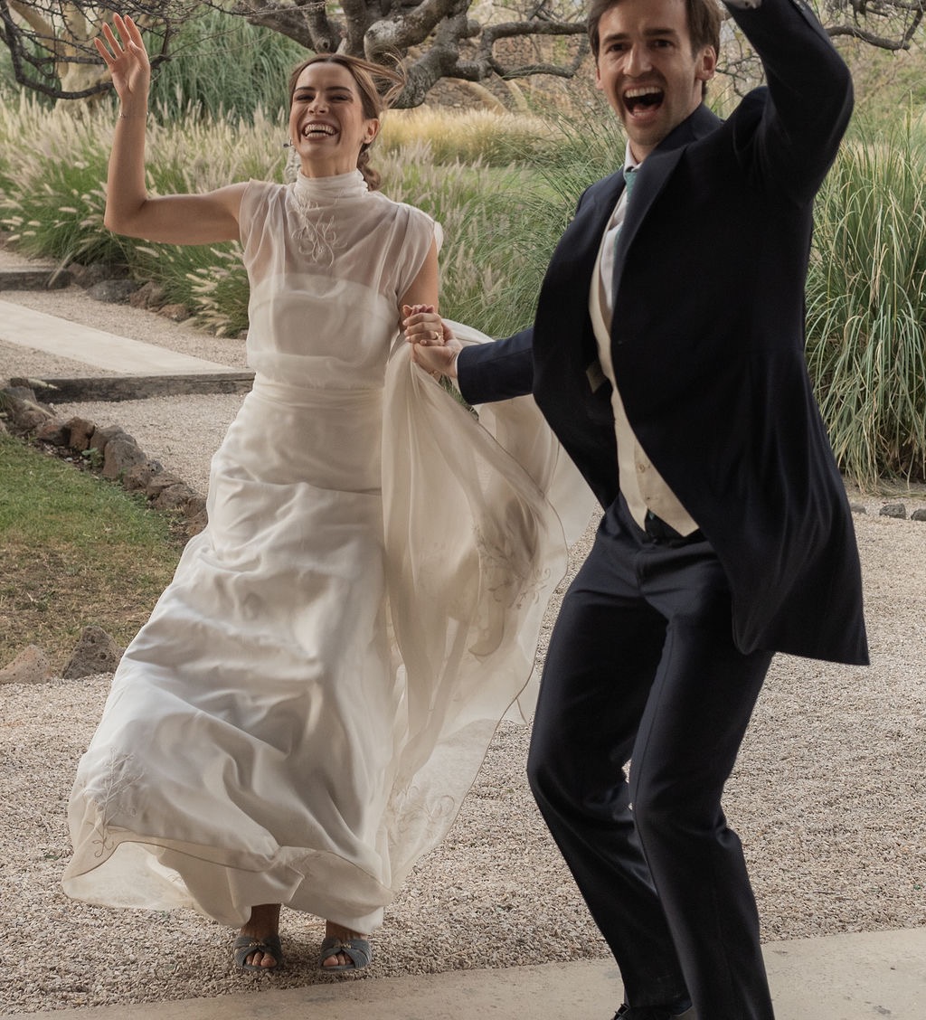 Novia con zapato azul