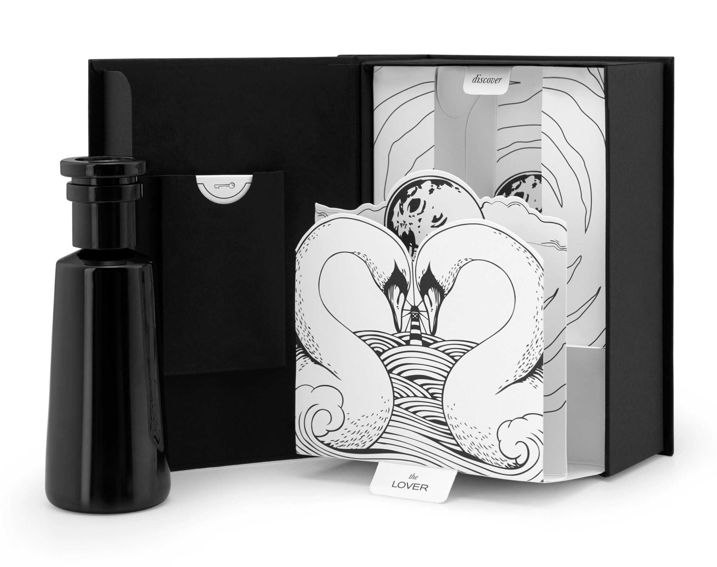 ARgENTUM's LOVER eau de parfum in its packaging