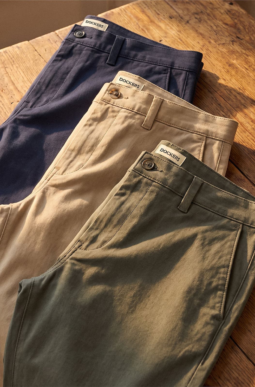 ESSENTIAL AMERICAN KHAKI