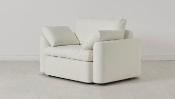 M13 Loveseat
