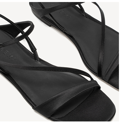 The Corinna Flat - Black Satin 