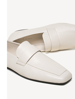 The Una Loafer