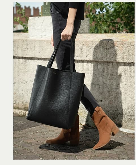 The Lola Tote