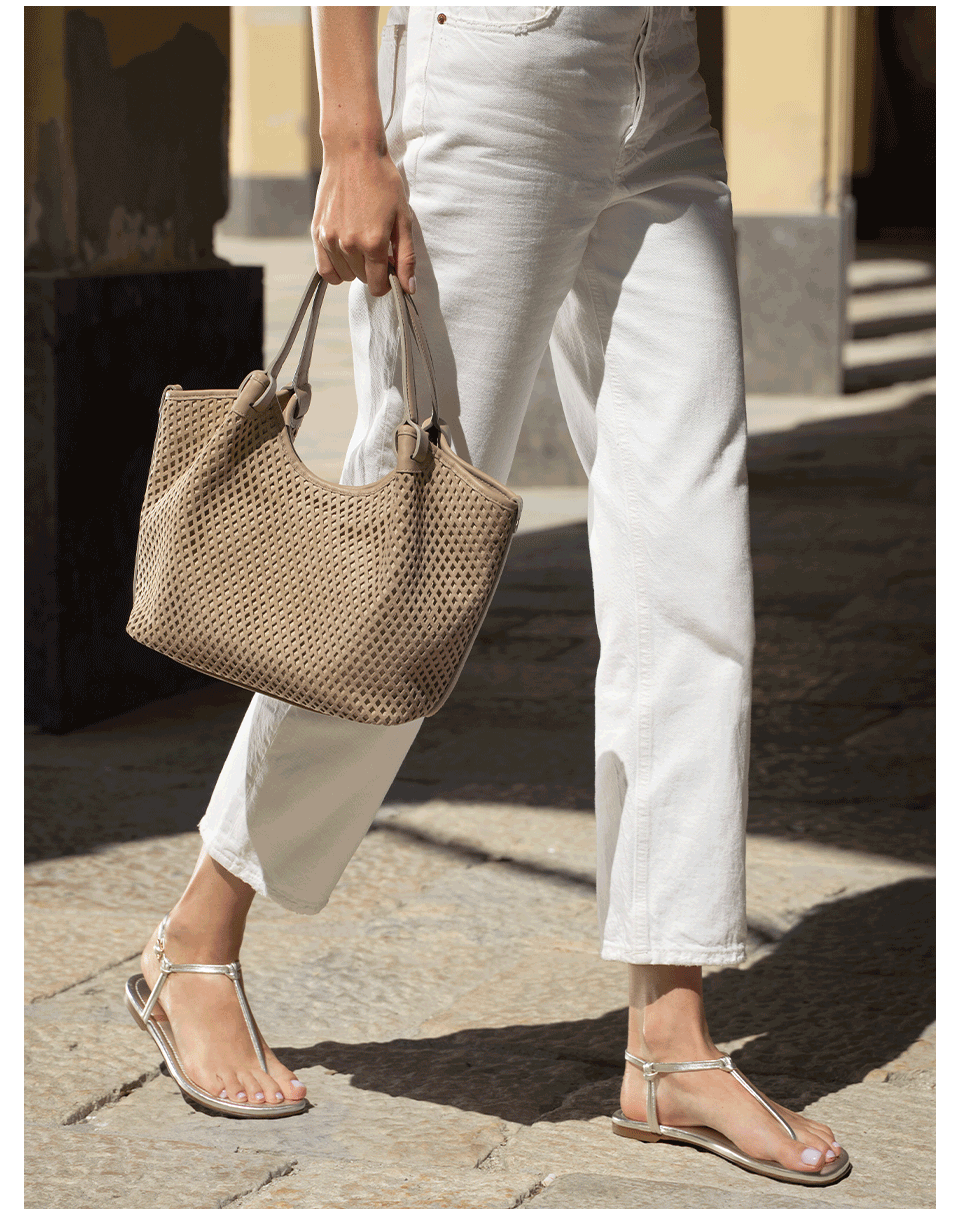 < Shop The Esmeralda > 