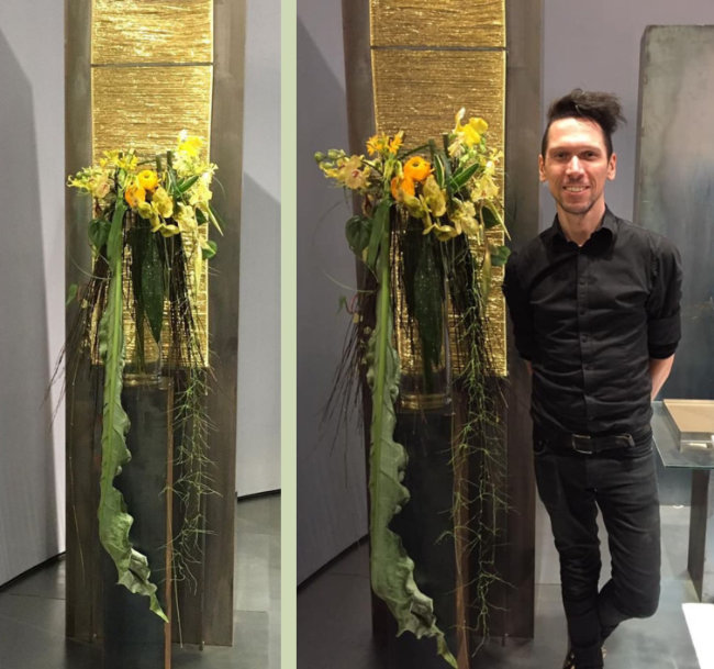 Bart Hass and his downward directed hand tied bouquet for the 2019 FTD-Interflora World Cup. in Philadelphia
