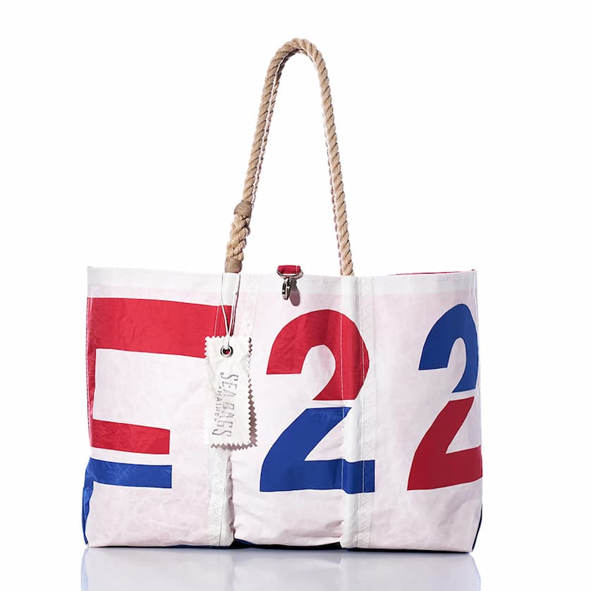 Auction Etchells 22 Large Tote