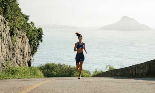 Want To Run Faster With Less Effort? Try This Quick & Simple Warm-Up