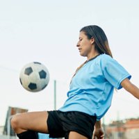 Female Athletes May Be Missing This Support From Their Coaches