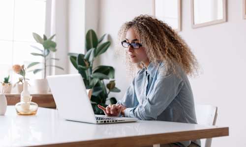 Your Work Set-Up Is Shaping Your Behavior In Ways You Don't Expect