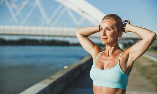 This Vitamin Deficiency May Be The Reason You're Losing Muscle With Age