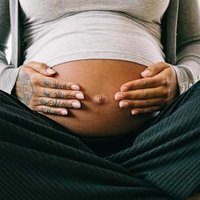 What Loved Ones Say About Your Body During Pregnancy Matters