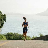Want To Run Faster With Less Effort? Try This Quick & Simple Warm-Up