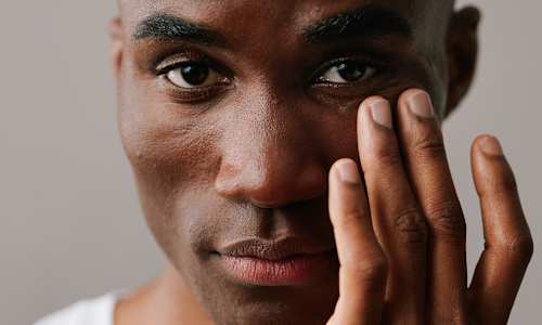 Growing Research Reveals Link Between Eye Health & Dementia Risk