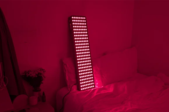 An editor-approved red light panel