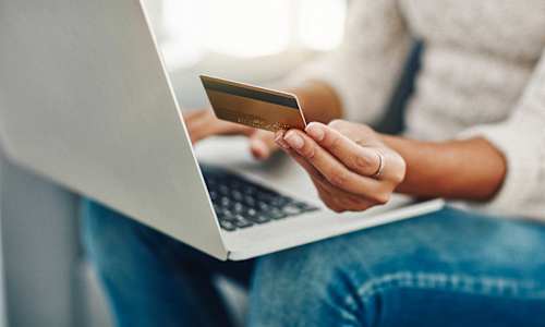 The Real Reason You Feel Financially Stressed — Even With A Steady Paycheck