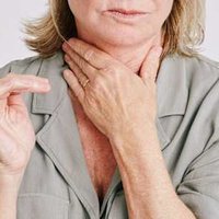 Research Just Linked Larger Breast Size To These 4 Conditions