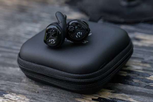 Isolator Earbuds