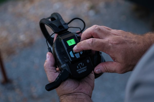 Recon Hybrid Communicator