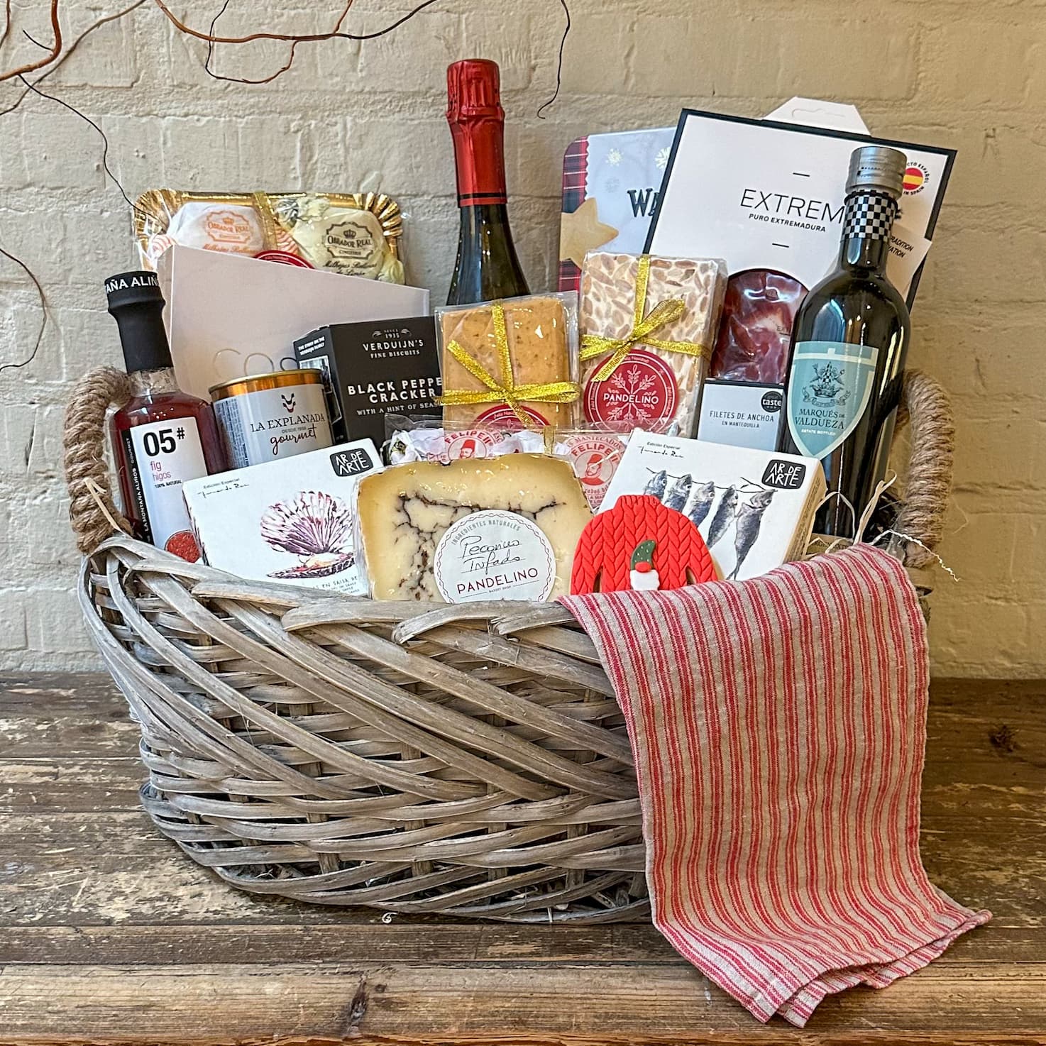 Cesta de Navidad Gourmet Pandelino