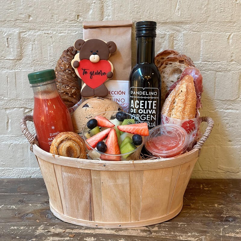 DESAYUNO PARA UNO CAFÉ Y ACEITE