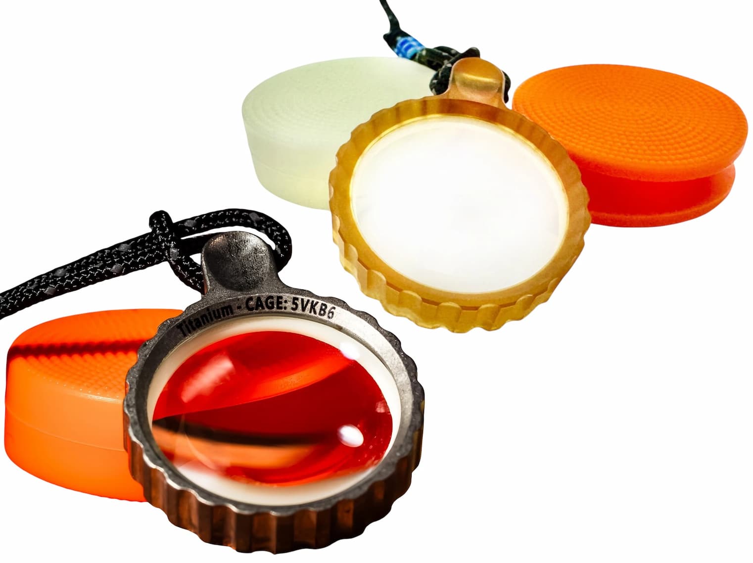 Titan Zoom Sapphire Pocket Magnifier by Maratac