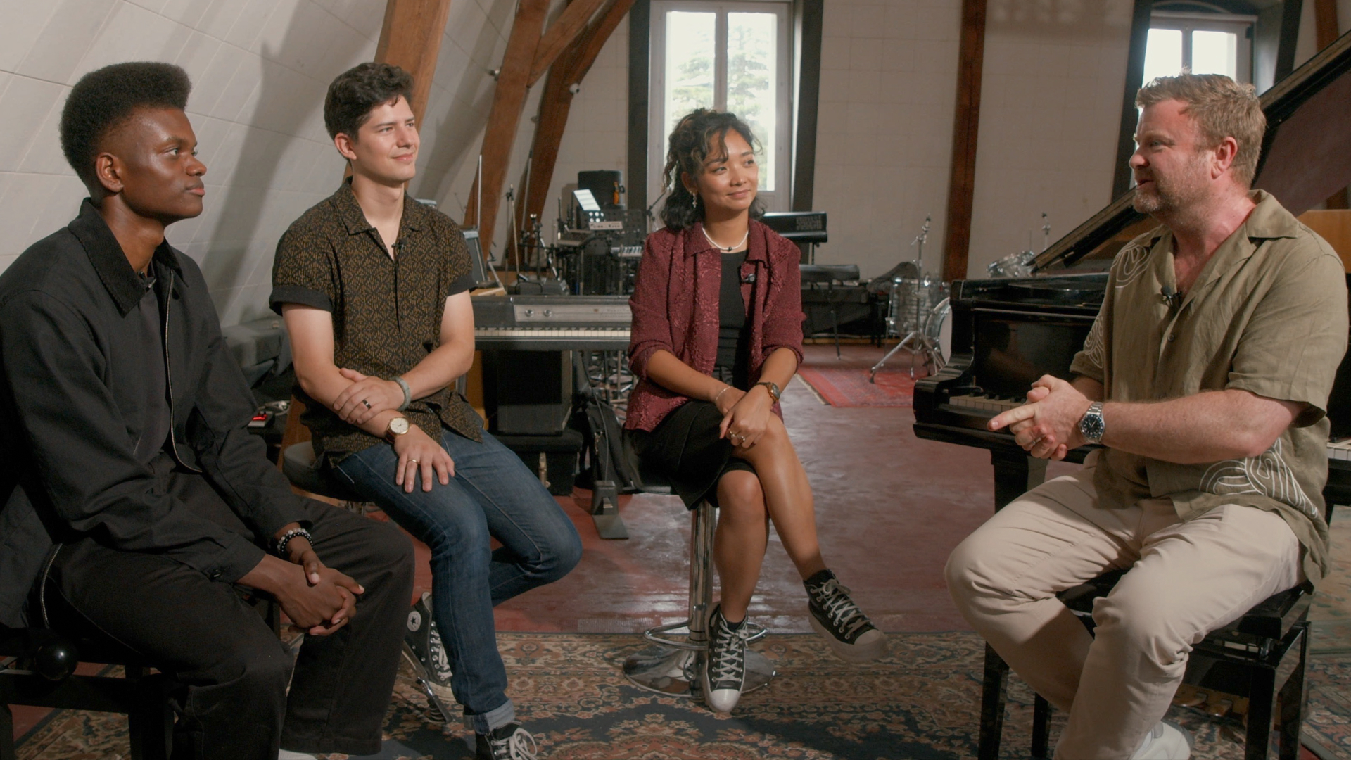 Château Piano roundtable