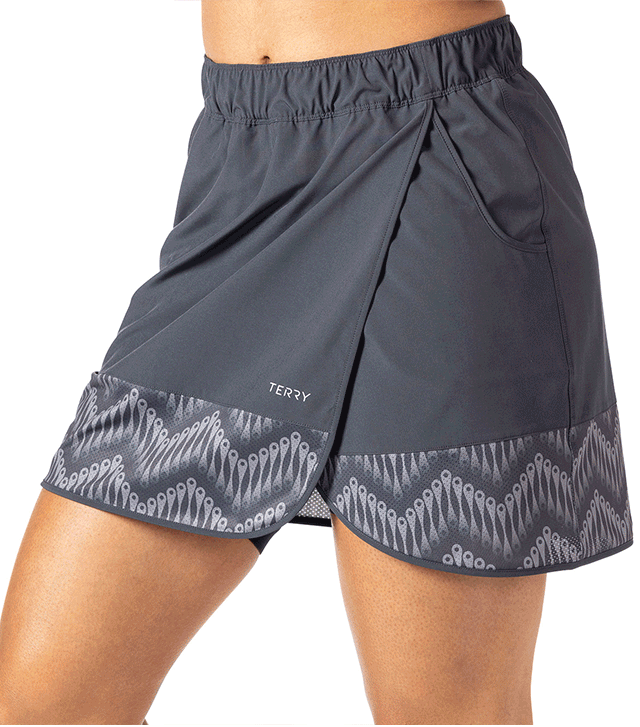 slideshow STUDIO SHOTS: Rover #613167, Outdoor Everyday (peach) #613197, Vista #613169, Mixie (coral finesse) #613176